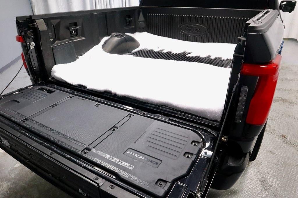 2024 Ford F-150 Lightning XLT