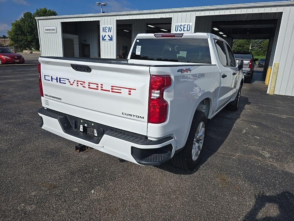 2023 Chevrolet Silverado 1500 Custom