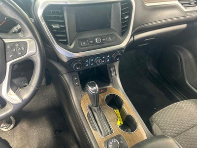2017 GMC Acadia SLE-2