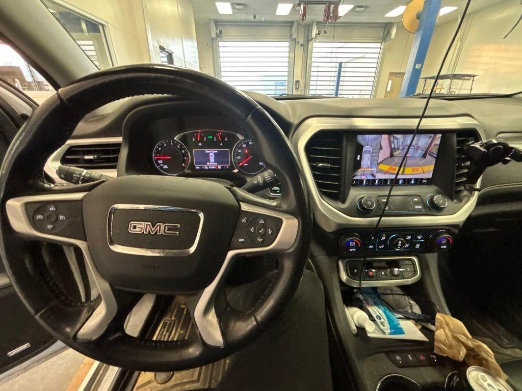 2020 GMC Acadia SLT