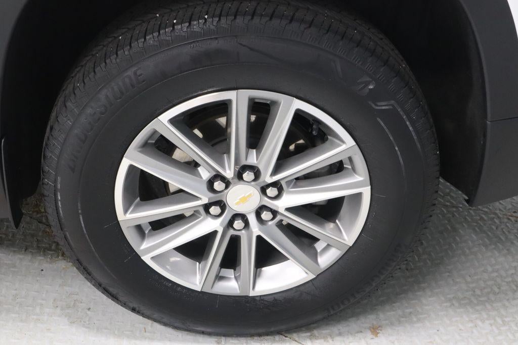 2023 Chevrolet Traverse LT