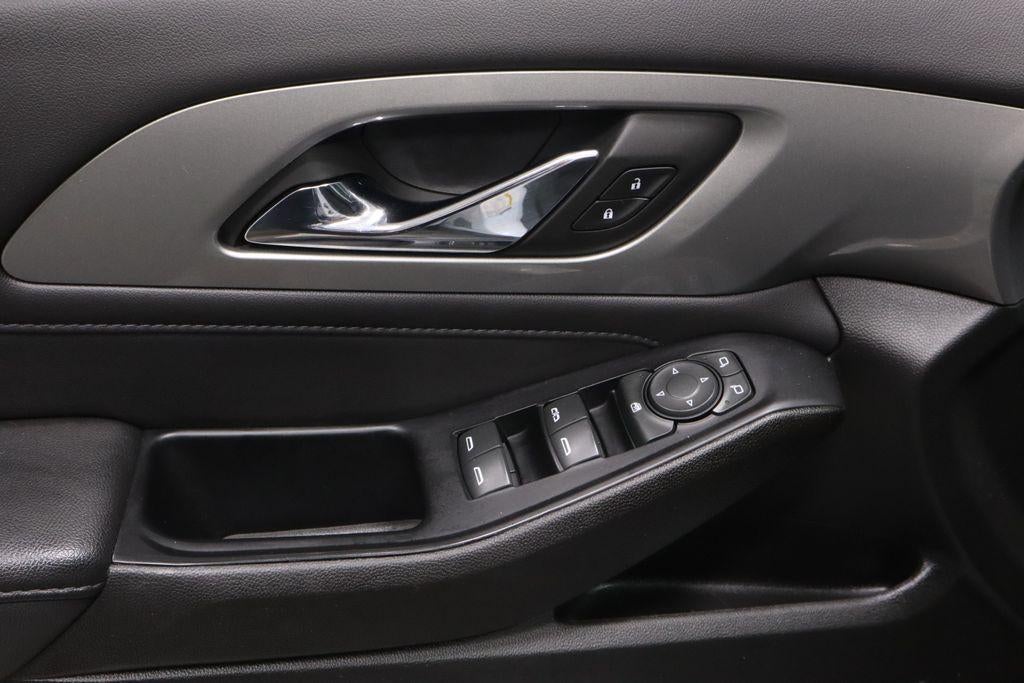 2023 Chevrolet Traverse LT