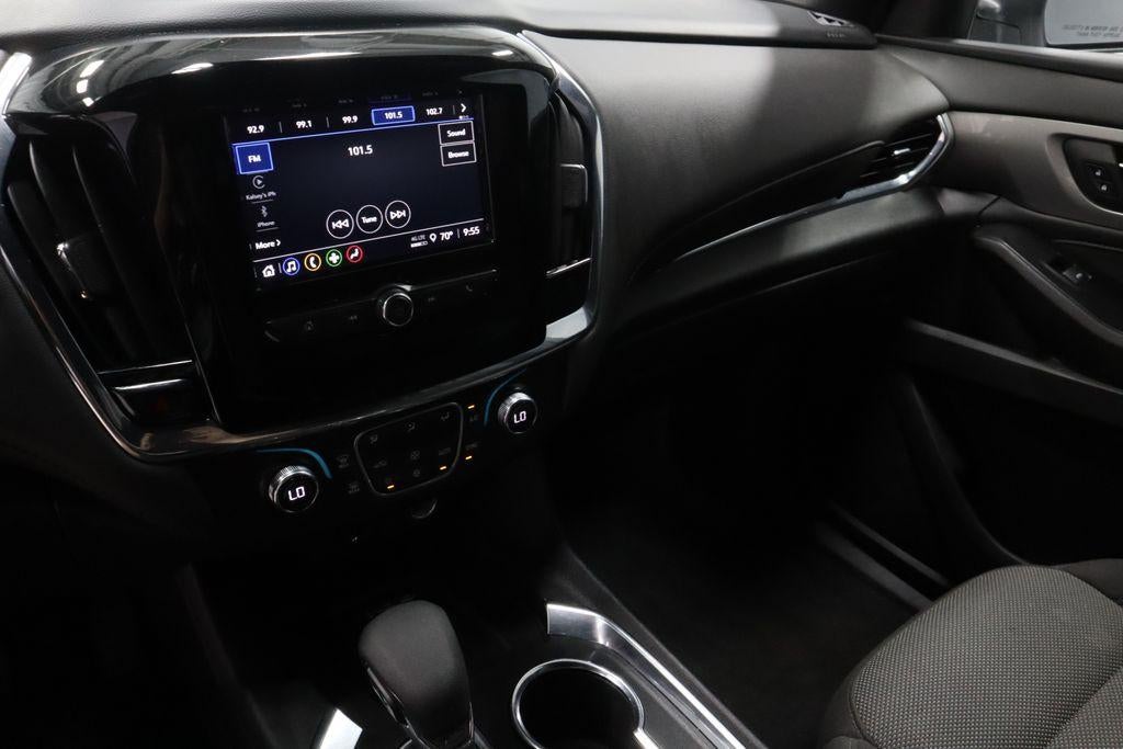 2023 Chevrolet Traverse LT