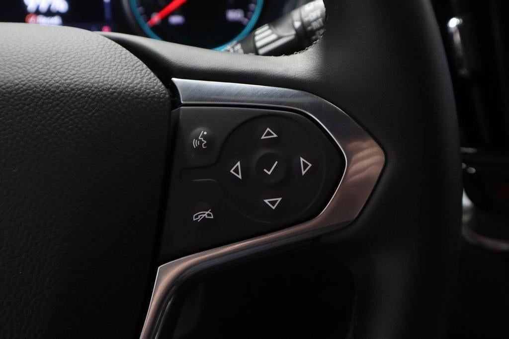 2023 Chevrolet Traverse LT