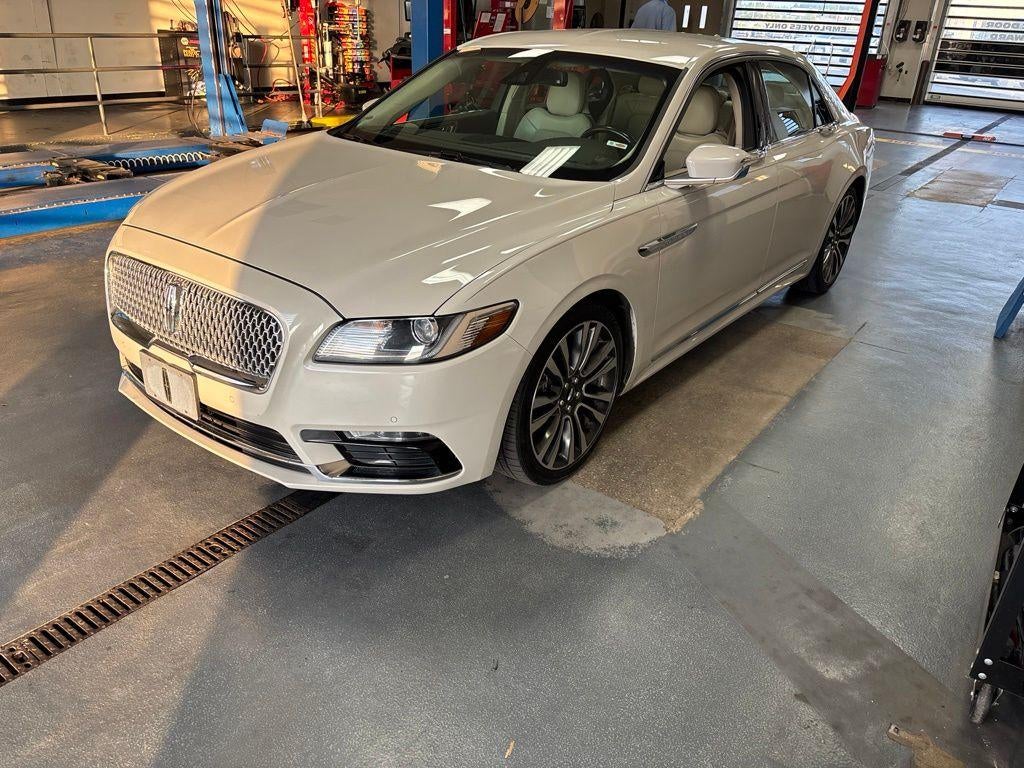 2019 Lincoln Continental Select