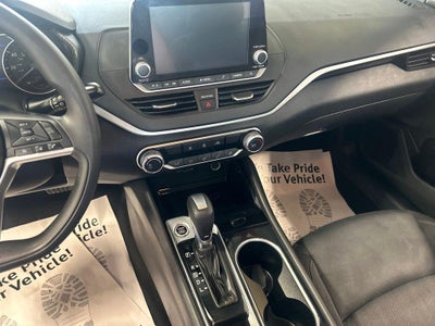 2021 Nissan Altima 2.5 SV