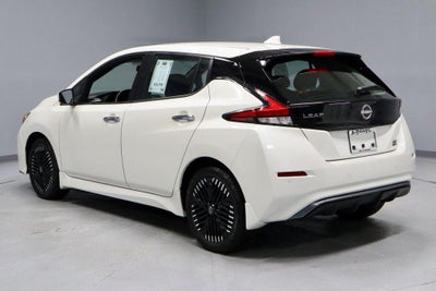 2024 Nissan LEAF SV Plus