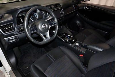 2024 Nissan LEAF SV Plus