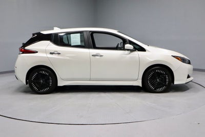 2024 Nissan LEAF SV Plus