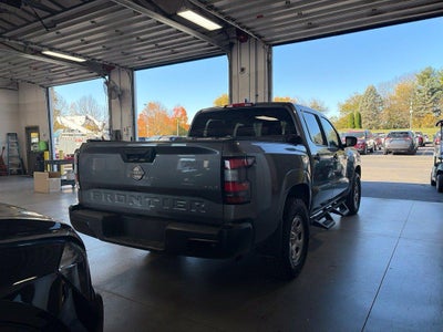 2022 Nissan Frontier S