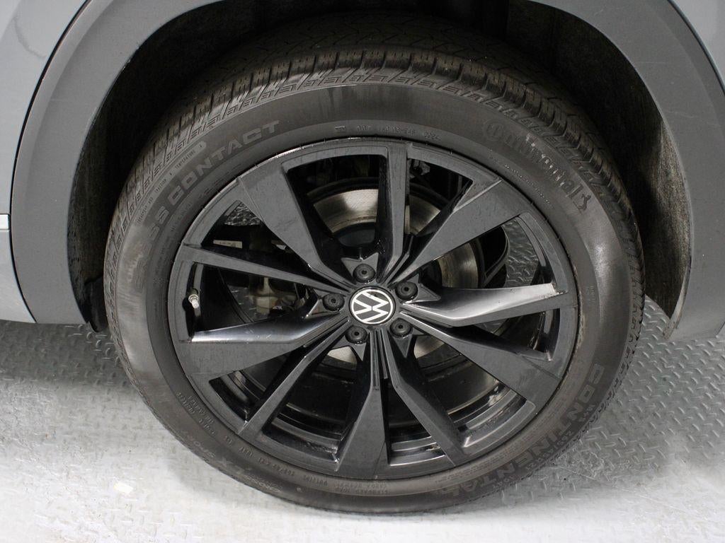 2024 Volkswagen Atlas Cross Sport 2.0T SEL Premium R-Line