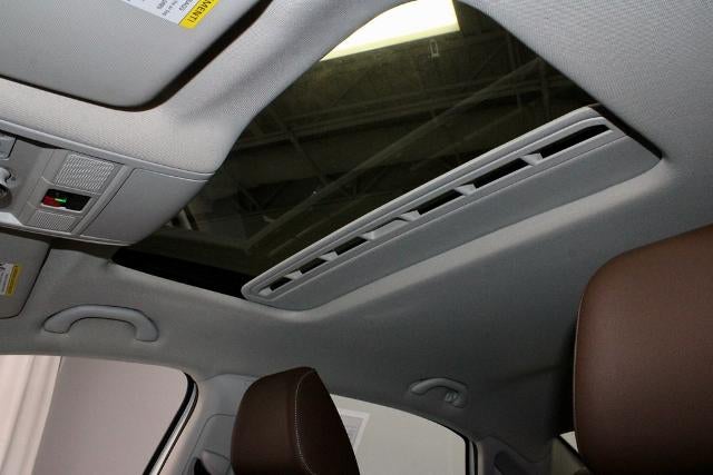 2022 Volkswagen Passat 2.0T Limited Edition