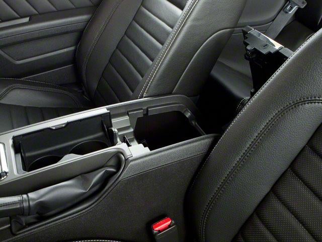 2010 Ford Mustang V6 Premium