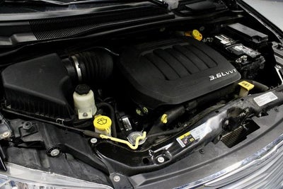 2016 Chrysler Town & Country Touring