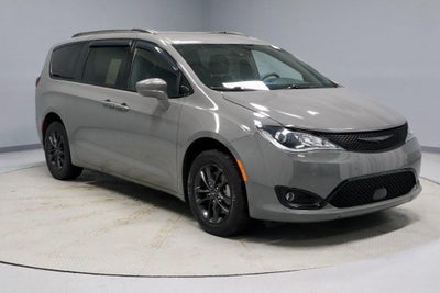 2020 Chrysler Pacifica Launch Edition