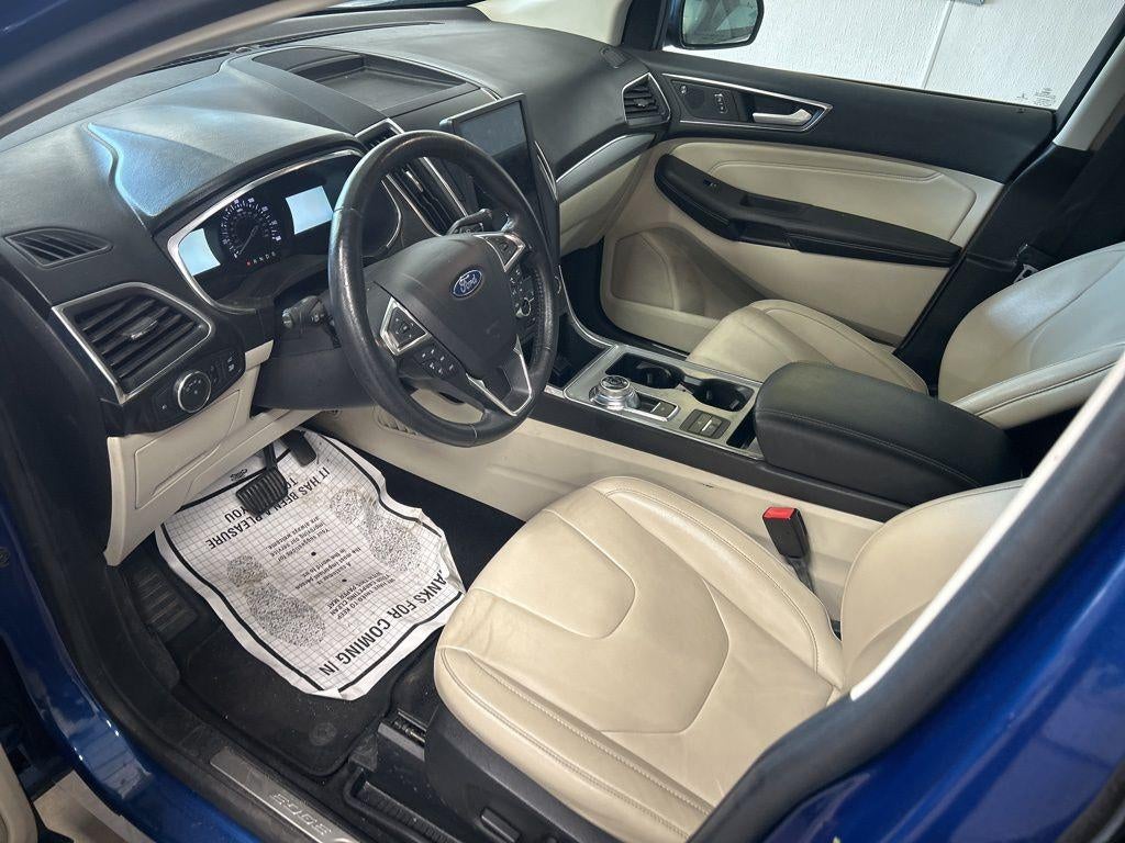 2021 Ford Edge Titanium