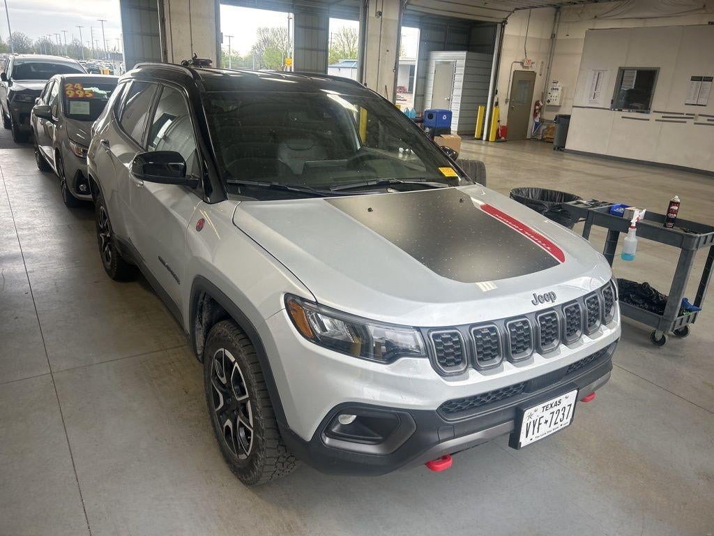 2025 Jeep Compass Trailhawk