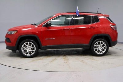2023 Jeep Compass Latitude Lux