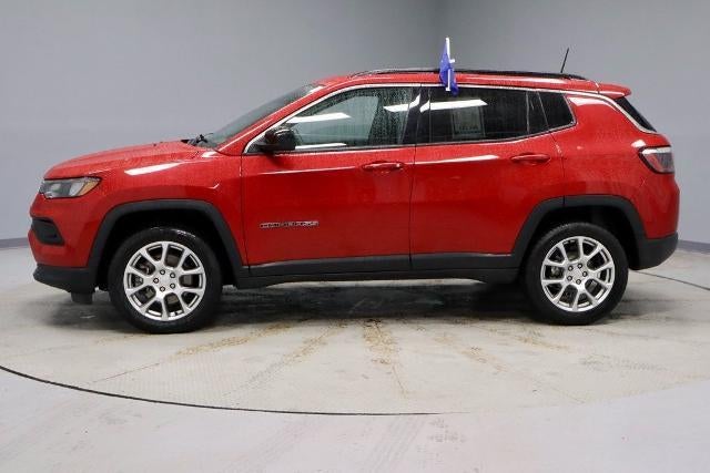 2023 Jeep Compass Latitude Lux