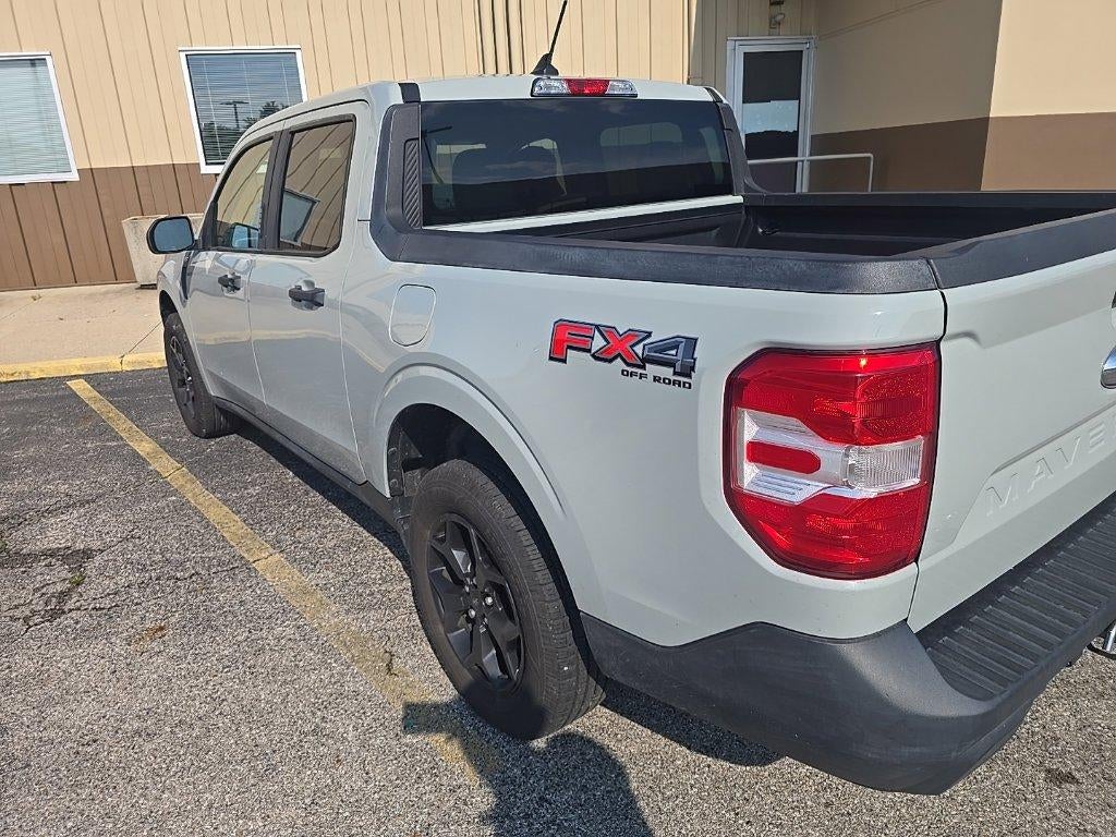 2023 Ford Maverick Base