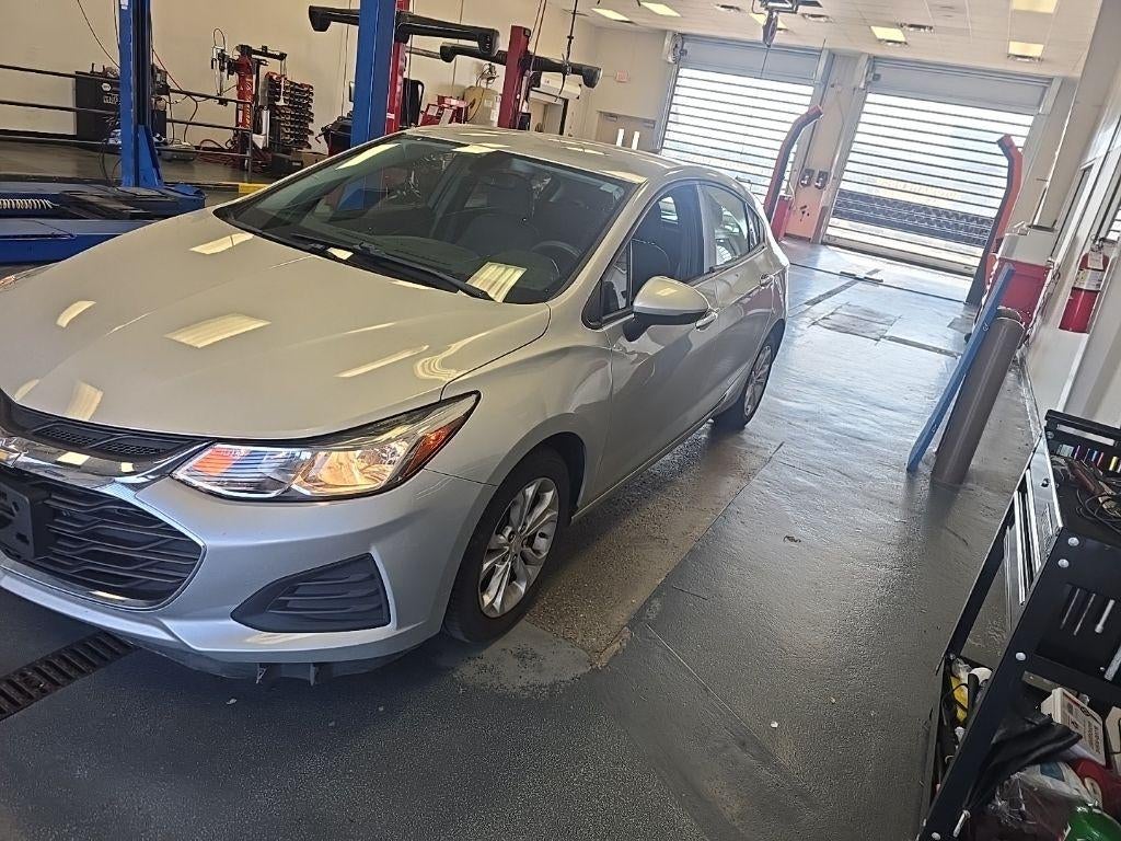 2019 Chevrolet Cruze LS