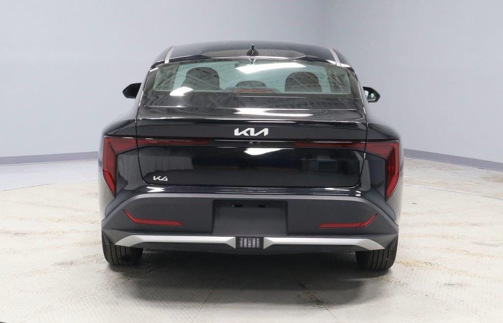 2025 Kia K4 LX