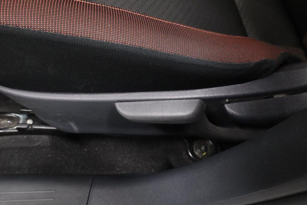 2024 Nissan Versa 1.6 SR