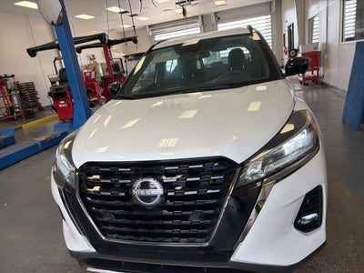 2024 Nissan Kicks SR