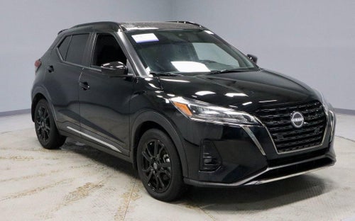 2023 Nissan Kicks SR