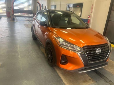 2022 Nissan Kicks SR
