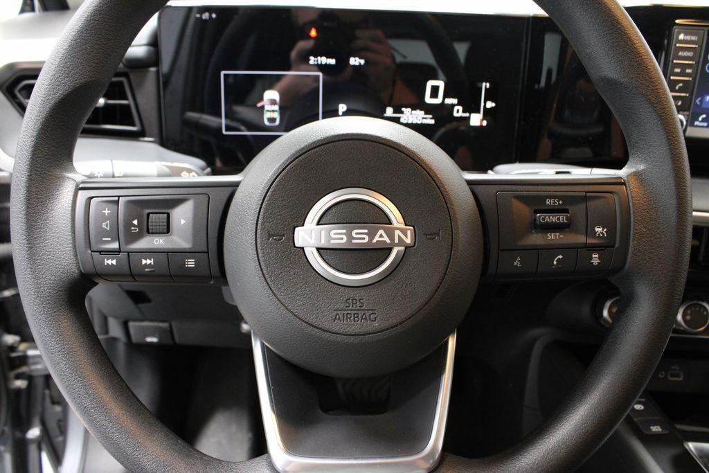 2025 Nissan Kicks S