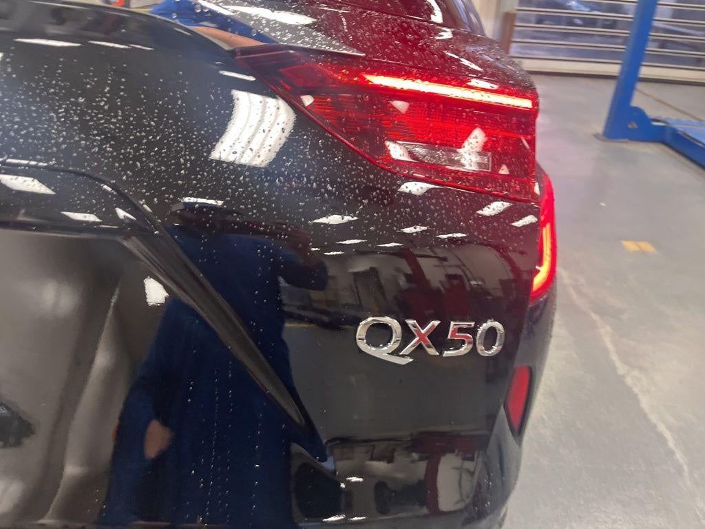 2019 INFINITI QX50 LUXE