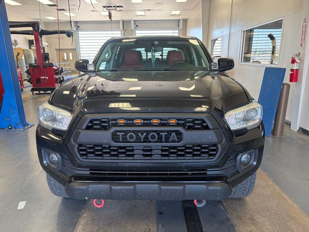 2017 Toyota Tacoma SR5