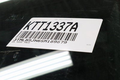 2025 Toyota Tacoma 4WD SR5