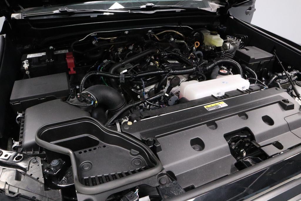 2025 Toyota Tacoma 4WD SR