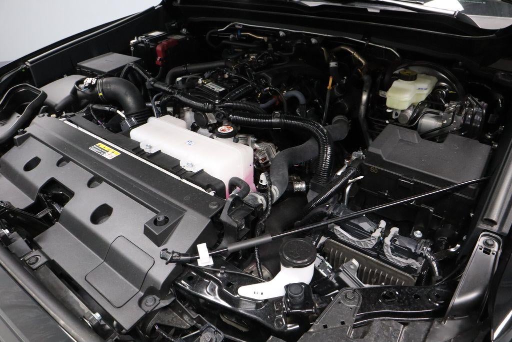 2025 Toyota Tacoma 4WD SR