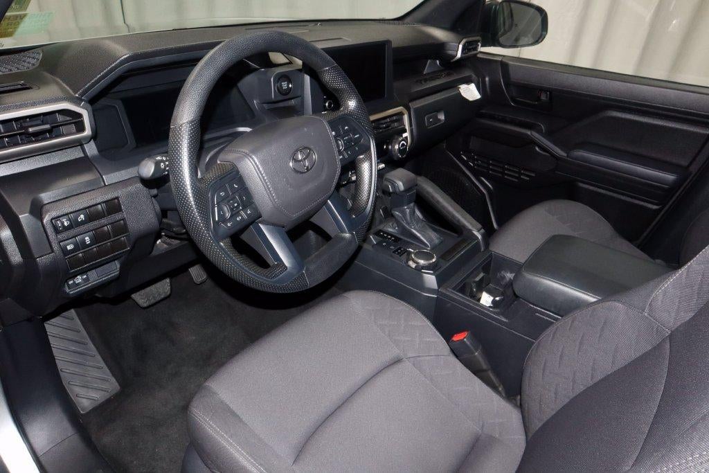 2025 Toyota Tacoma 4WD SR