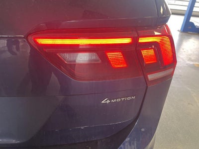 2022 Volkswagen Tiguan 2.0T SEL R-Line