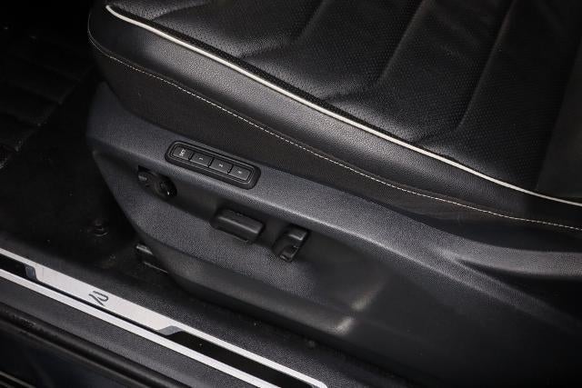 2024 Volkswagen Tiguan 2.0T SEL R-Line