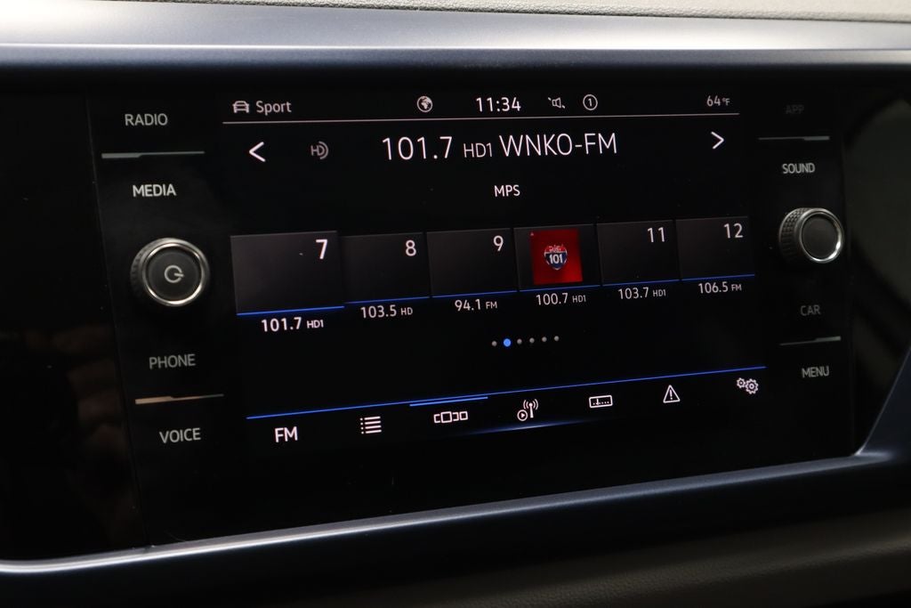 2023 Volkswagen Taos 1.5T SE