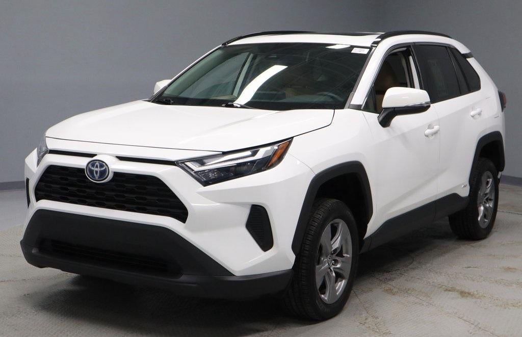 2023 Toyota RAV4 XLE