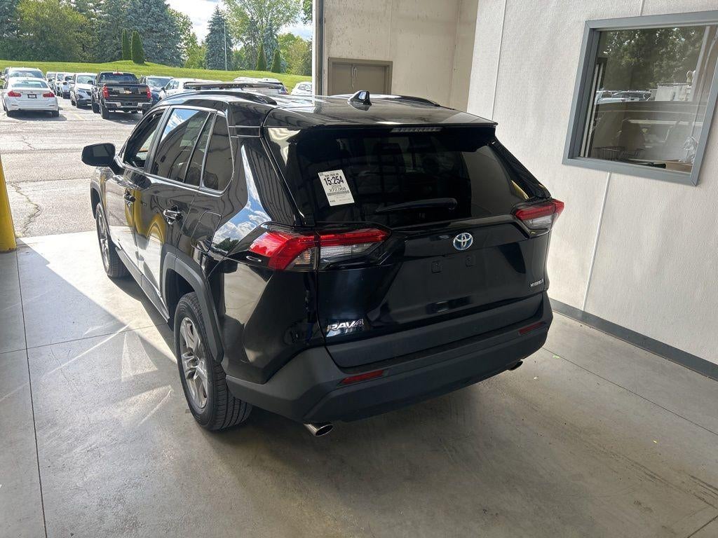 2024 Toyota RAV4 XLE