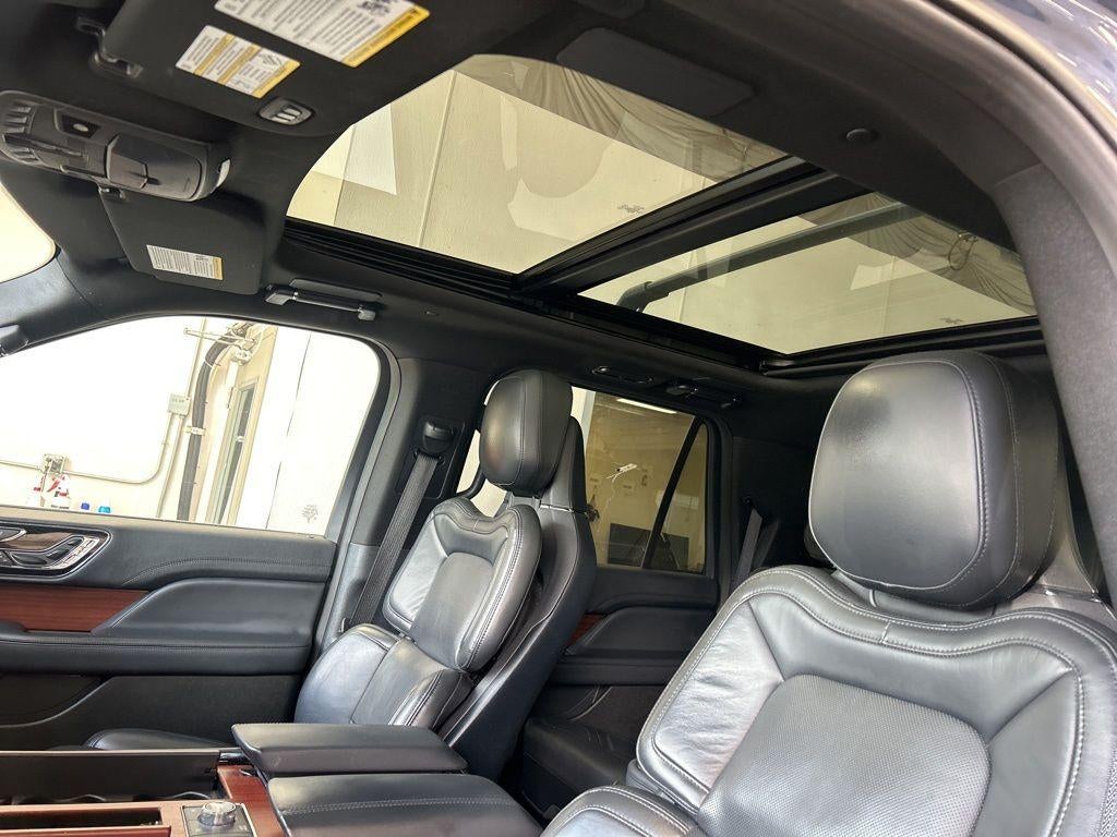 2023 Lincoln Navigator L Reserve