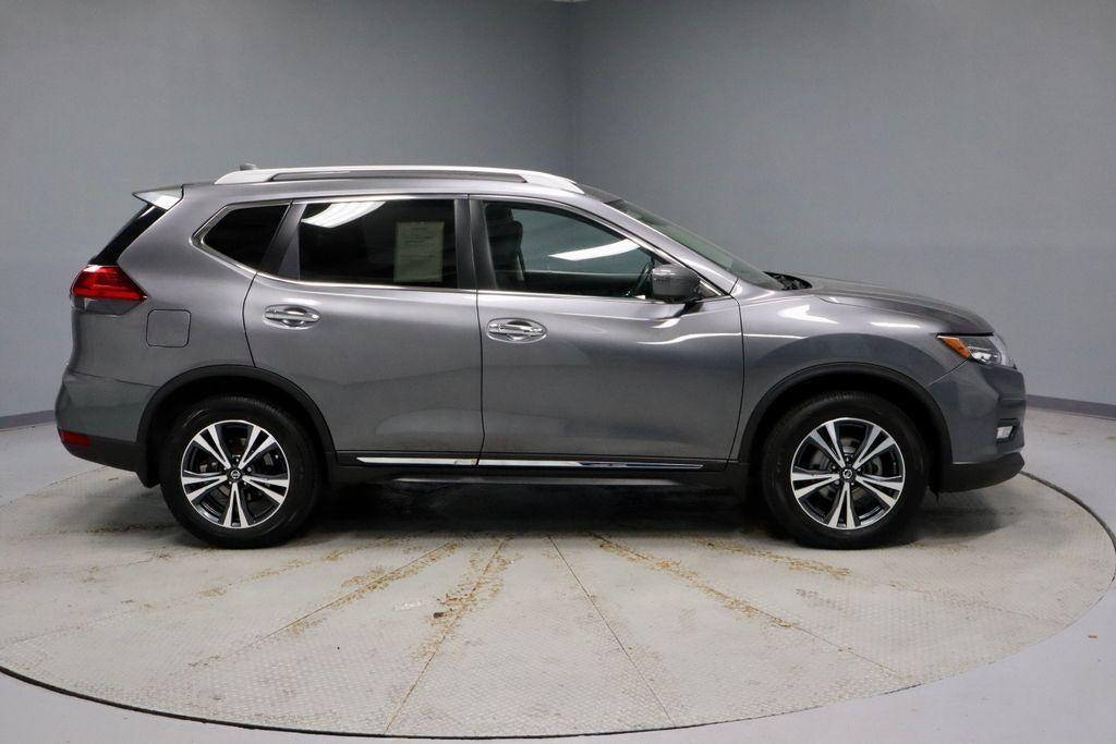 2017 Nissan Rogue SL