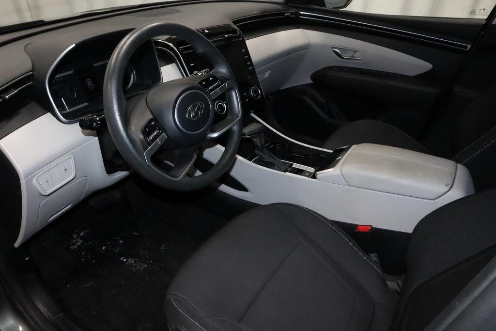 2023 Hyundai TUCSON SE