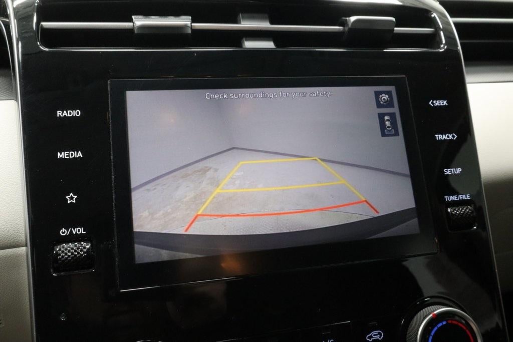 2023 Hyundai TUCSON SE