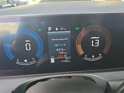 2025 Hyundai TUCSON SE