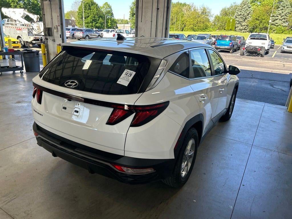 2024 Hyundai TUCSON SE