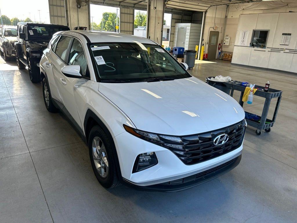 2024 Hyundai TUCSON SE