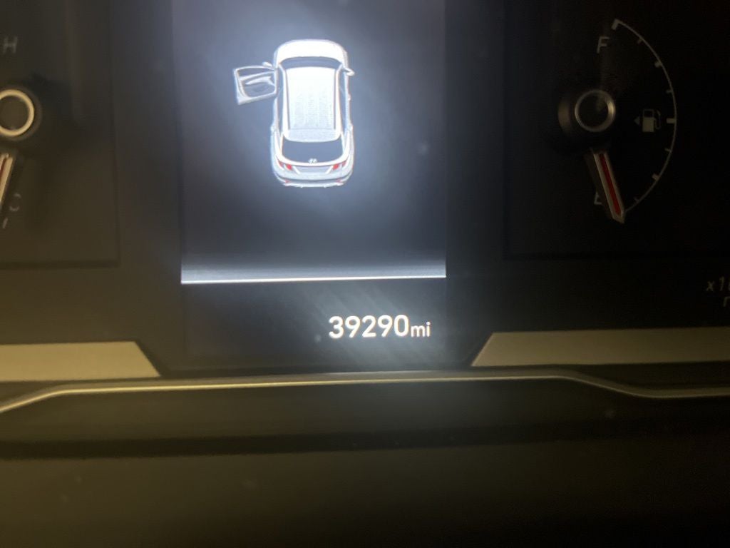 2023 Hyundai TUCSON SE